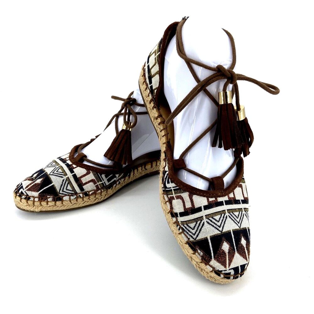 Franco Sarto Sandals Womens 7.5 Flats Boho Hippie Tribal Aztec Espadrille Dream
